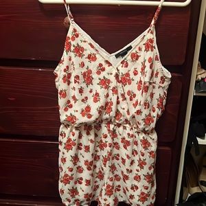Cute flower romper
